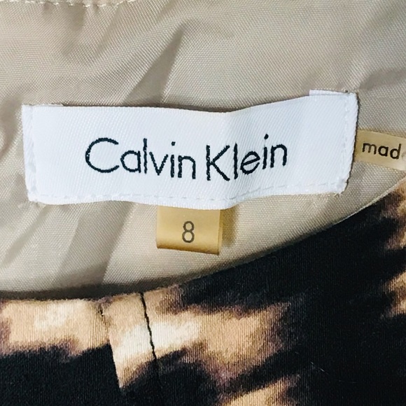 Selling size 8 Calvin Klein leopard print dress. - Picture 2 of 10